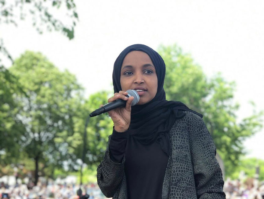 নির্বাচনে দলীয় মনোনয়ন লাভের পর ইলহান বলেছেন, আজ শুধু আমাদের আন্দোলনই জয়ী হয়নি, আমরা পরিবর্তনের ম্যান্ডেট পেয়েছি। ছবি : ইলহান ওমরের ফেসবুক থেকে